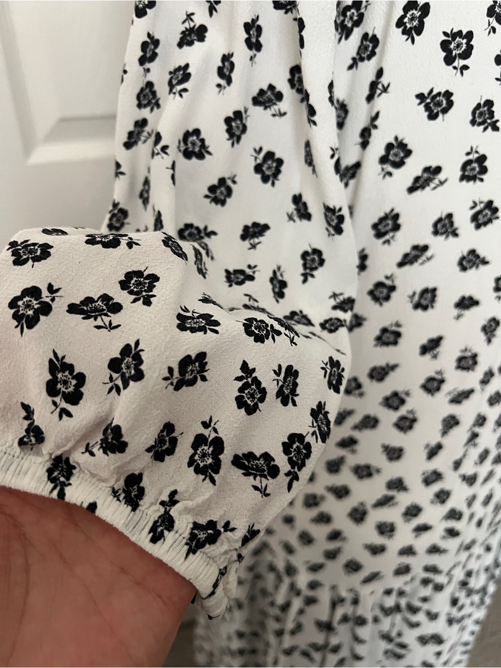 Zara White & Black Floral Midi Shirt Dress | Cottagecore | Fall Transition | M - Picture 8 of 9